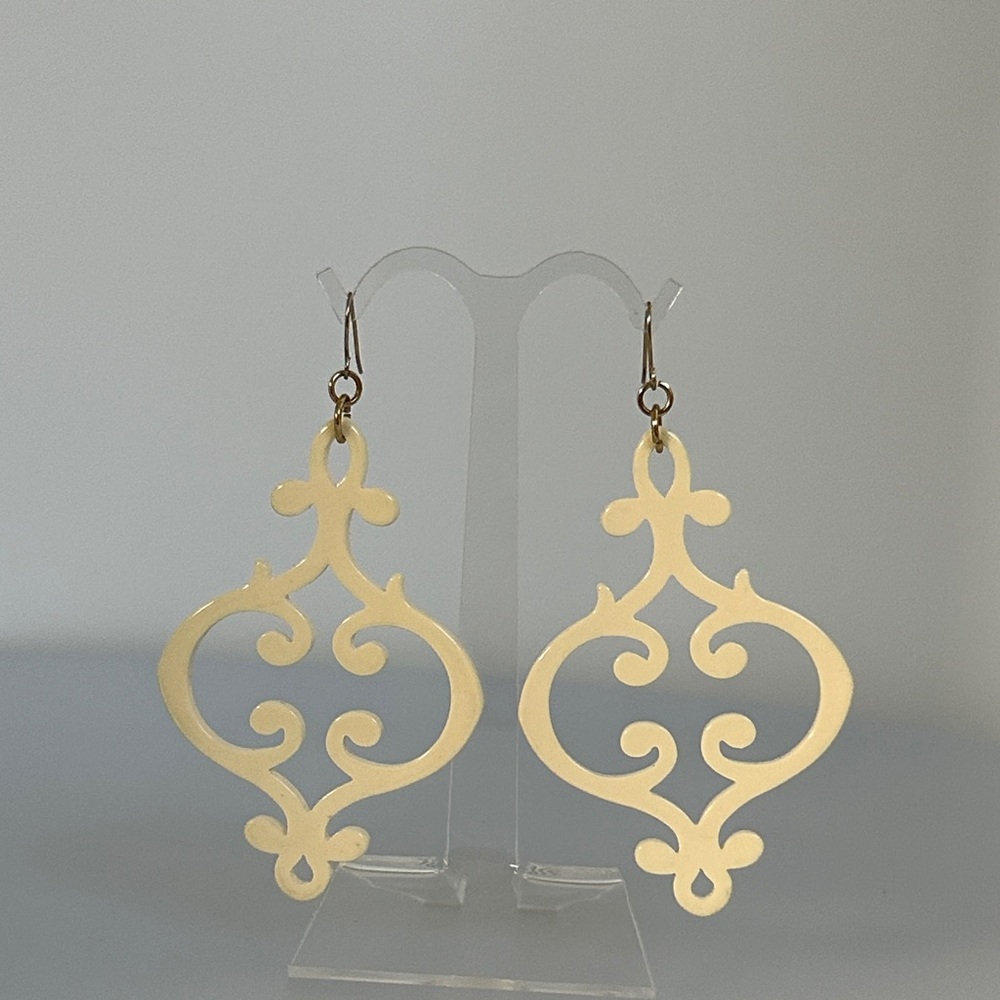 LUXURY white Earrings